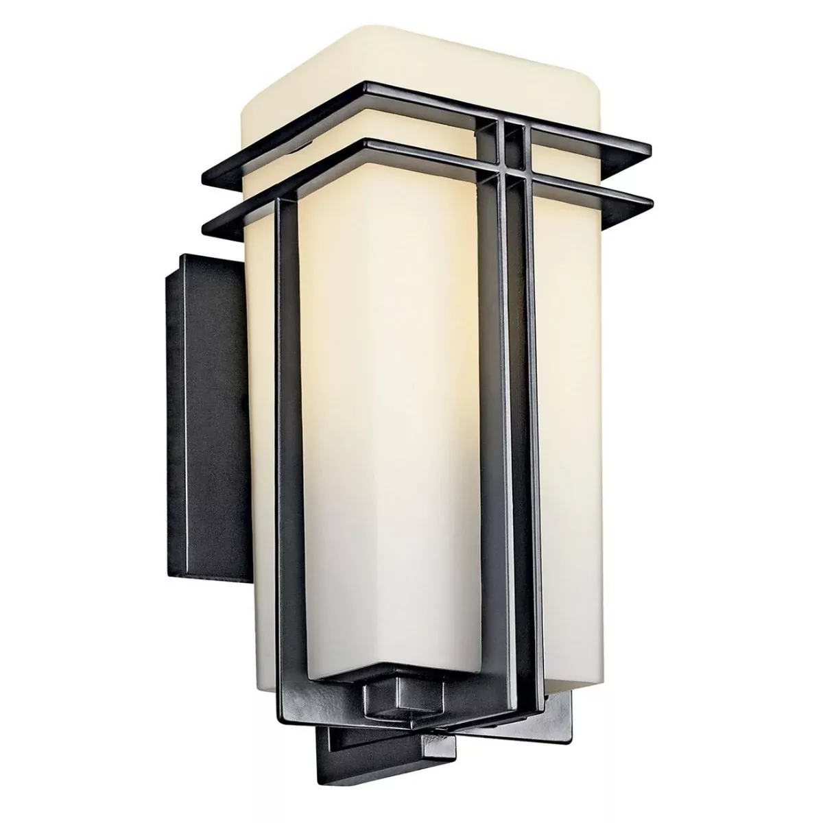 Tremillo Outdoor Wall Sconce